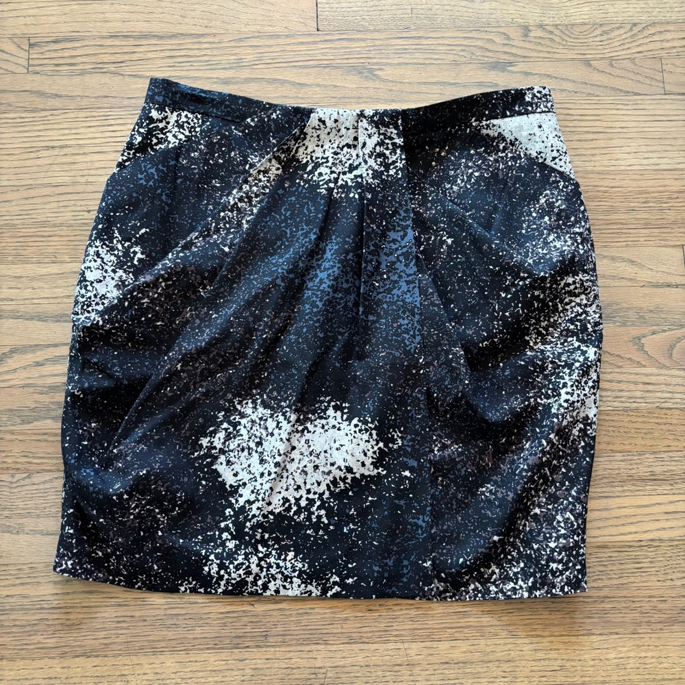 Halston Heritage Womens Size 6 Abstract Splatter Print Pleated‎ Mini Skirt Black